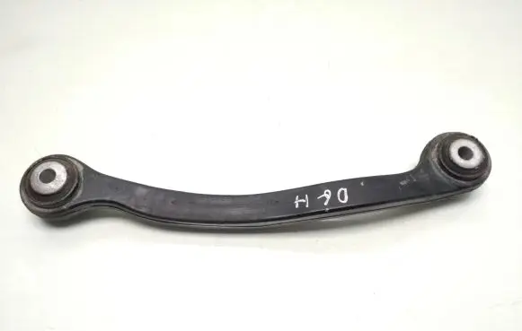 Rear control arm