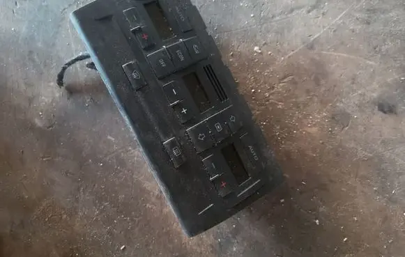 Seat Exeo (3R) Climate control unit 8E0820043BL