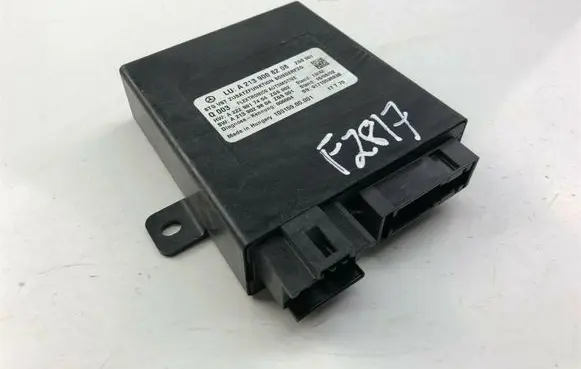 Mercedes-Benz E W213 Other control units/modules A2139008208 F2817