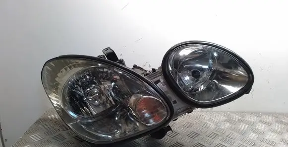 Lexus GS 300 400 430 Headlight/headlamp 30240