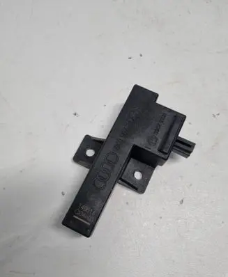 Audi A8 S8 D4 4H Keyless (KESSY) go control unit/module 8K0907247 33542221