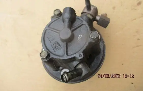 Nissan Primera Vacuum pump 146502J601