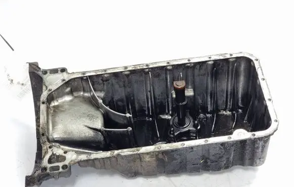 Mercedes-Benz Sprinter W901 W902 W903 W904 Oil sump R6110140902