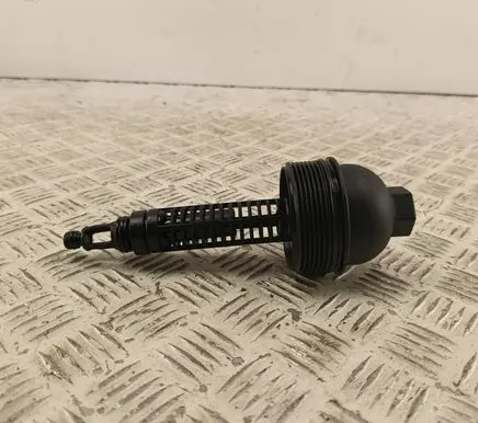 BMW X5 E70 Oil filter cover 7789323