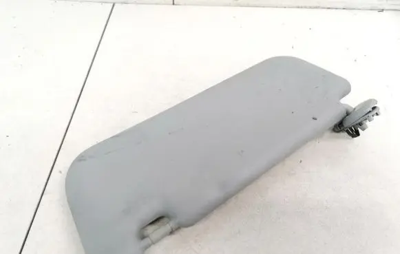 Toyota Yaris Sun visor