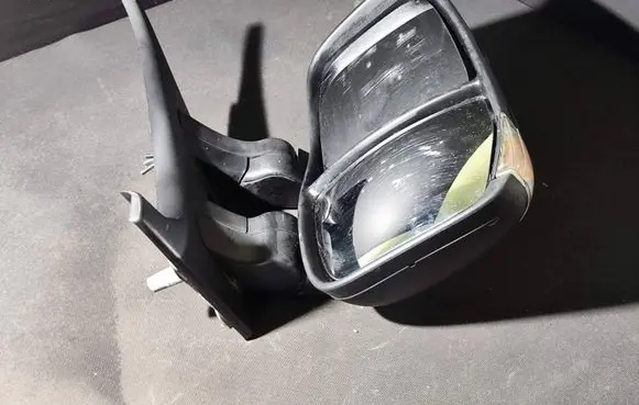 Iveco Daily 35 - 40.10 Front door electric wing mirror 3800408 9010116