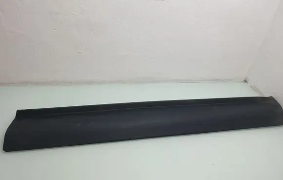 Ford Edge I Front door trim (molding) BT437820200BBW