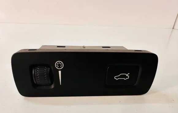 Volvo XC90 Tailgate opening switch P31376510