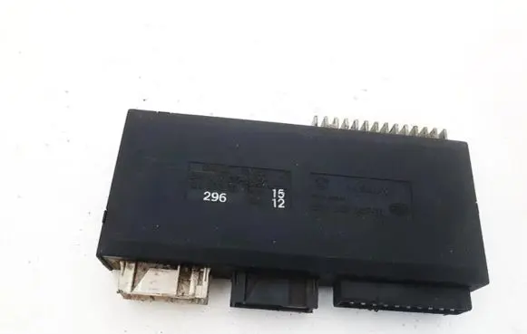 BMW 5 E39 Comfort/convenience module 61358372141 61.35-8372141