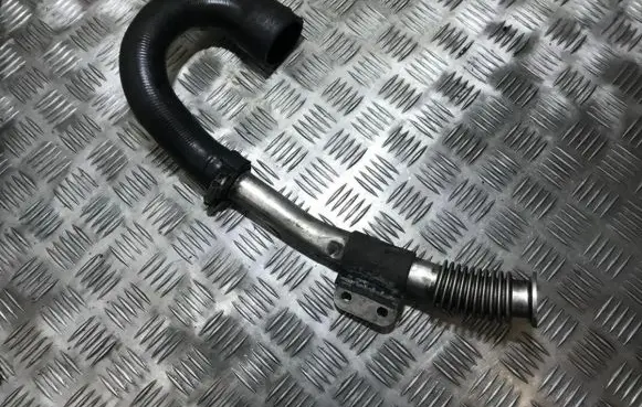 Opel Vectra B EGR valve line/pipe/hose 90570358
