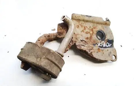 Volkswagen PASSAT B6 Muffler mount bracket/holder 8d0268147e