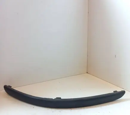 Ford Focus Front bumper splitter molding 2M5117E909