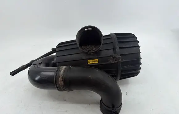 Iveco Daily 35 - 40.10 Air filter box 504154699