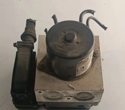 Opel Insignia A ABS Pump 13316697