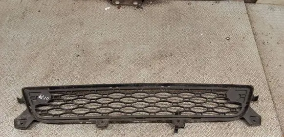 Volvo XC60 Front bumper lower grill 30763423 30763422