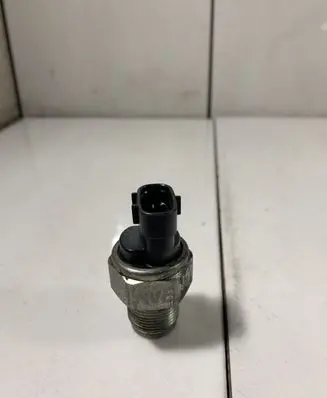 Fuel pressure sensor