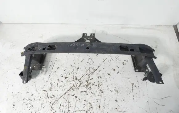 Volkswagen PASSAT B8 Front bumper support beam 