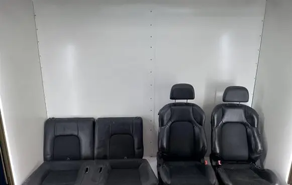 Hyundai Tiburon Seat set 