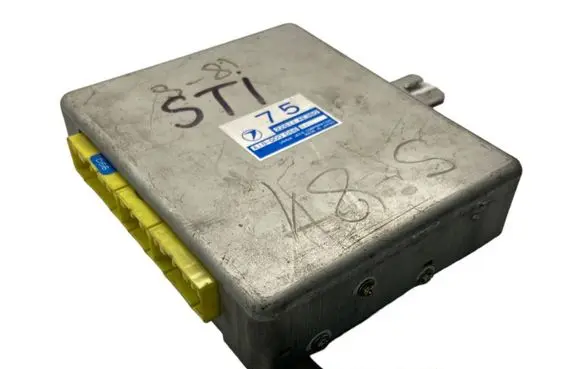 Subaru Impreza II Engine control unit/module A18000D66 22611AE360