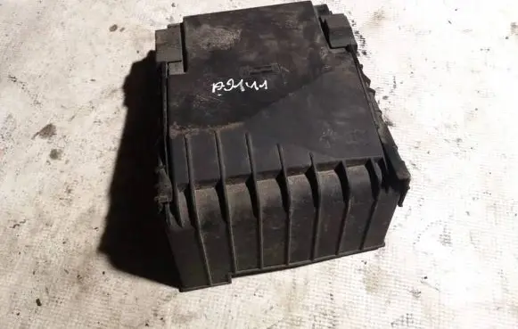 Seat Leon (1P) Fuse box cover 017180061 0-1718006-1