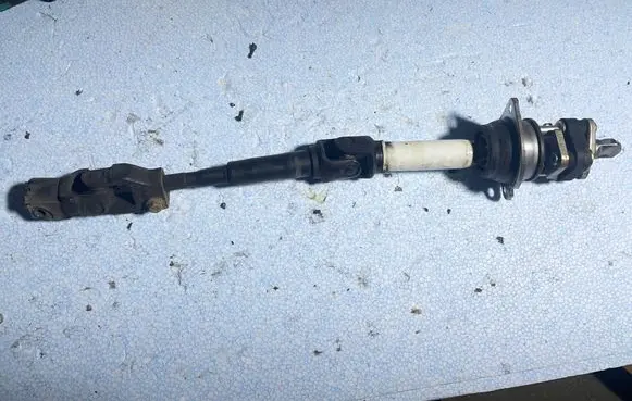 Jaguar XF X250 Steering column universal joint 