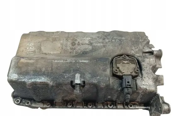 Volkswagen Touran I Oil sump 038103603AG