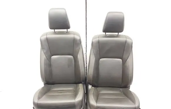 Toyota Hilux VIII Interior set 6S1R00101