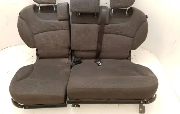 Fiat Stilo Second row seats 