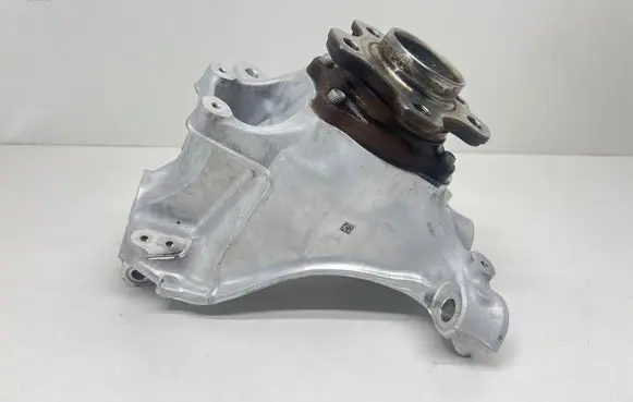 BMW Z4 g29 Front wheel hub spindle knuckle 6878613
