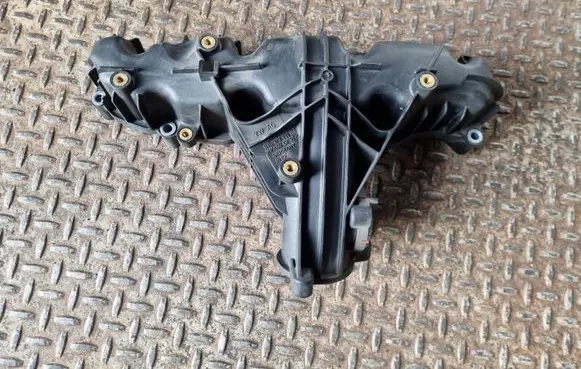 Audi A5 8T 8F Intake manifold 03L129711BA