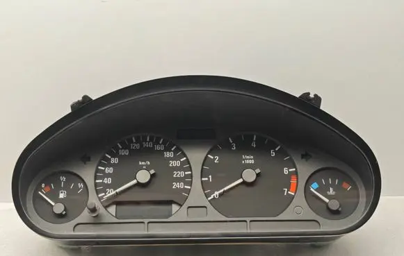 BMW Z3 E36 Speedometer (instrument cluster) 62118371558 1100086450