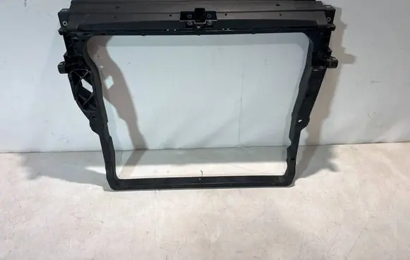Volkswagen Crafter Radiator support slam panel 7C0805335