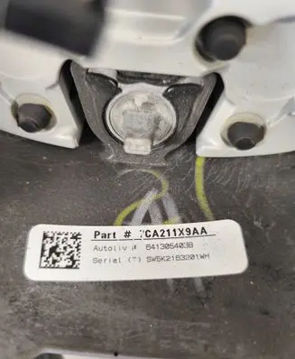 Dodge Durango Steering wheel 641305403B 7CA211X9AA