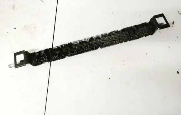 Engine oil radiator