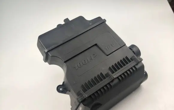 Fiat 500 Air filter box 51773406 51818268