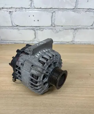 Opel Insignia A Generator/alternator 13586366 2618063A 160213185128