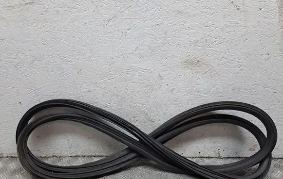 Toyota Land Cruiser (J120) Trunk rubber seal (body) 6788160131 6788160130