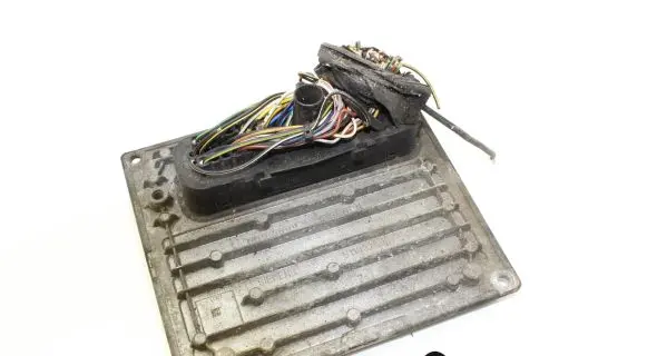 Ford Fiesta Engine control unit/module 6S6112A650FD