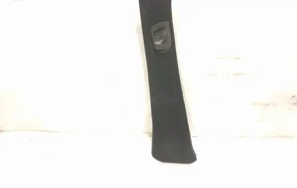 Mercedes-Benz R W251 (B) pillar trim (bottom) 2516907725 A2516907725