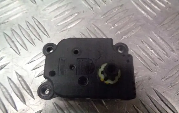 Fiat Croma Central body control module 985100V