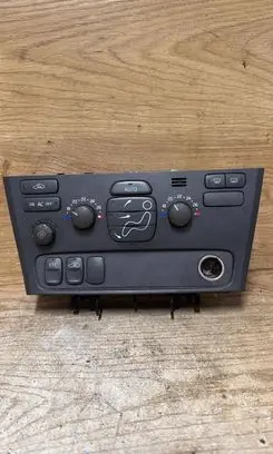 Volvo XC90 Climate control unit 