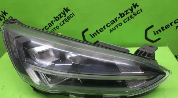 Ford Focus Headlight/headlamp
