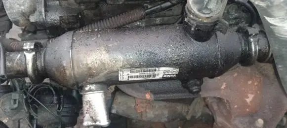 Peugeot 607 EGR valve cooler 9631424880 861068Z