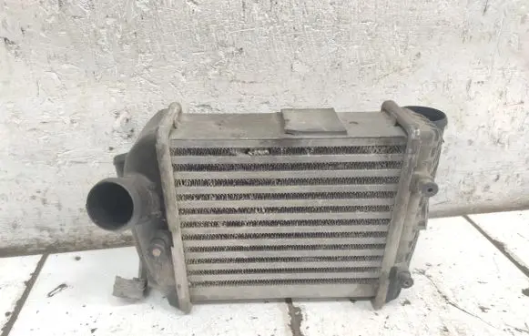 Audi A4 S4 B7 8E 8H Intercooler radiator 8E0145805P