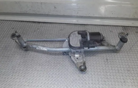 Volkswagen PASSAT B6 Front wiper linkage and motor 3C1955419A