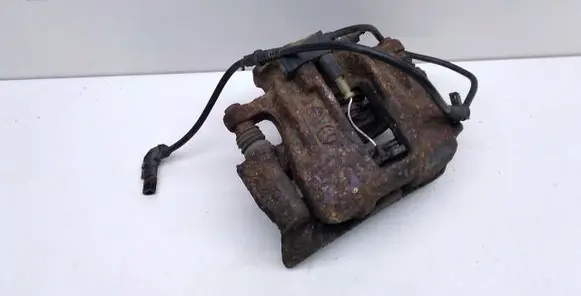 Mercedes-Benz C W203 Front brake caliper