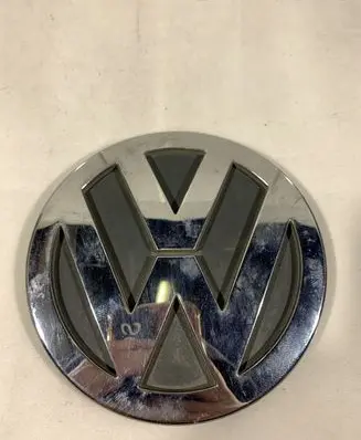 Volkswagen PASSAT B5 Manufacturer badge logo/emblem 5M0853630
