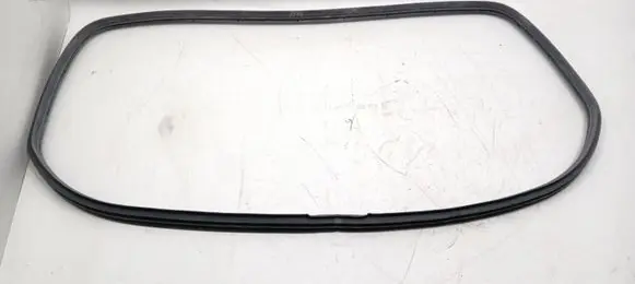 Hyundai Tucson JM Rubber seal tailgate window/glass