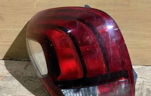 Peugeot 108 Rear/tail lights 615500H40 81321001 815600H030