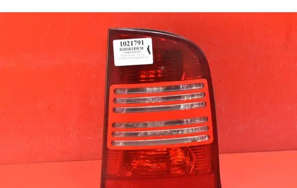 Rear/tail lights